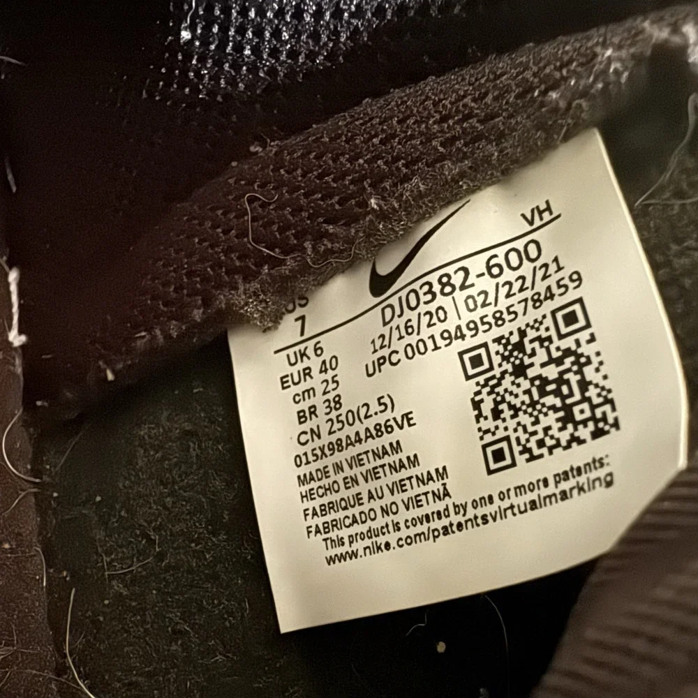 Nike Dunk High Fragment Design Beijing 2021 Wine Black DJ0382-600 Kids Size 7Y